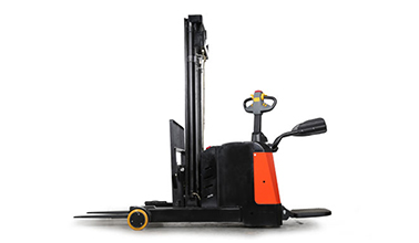 分析叉車(chē)的適用范圍