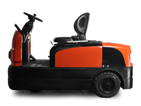 東莞中力電動叉車,6.0噸座駕式電動牽引車QDD60