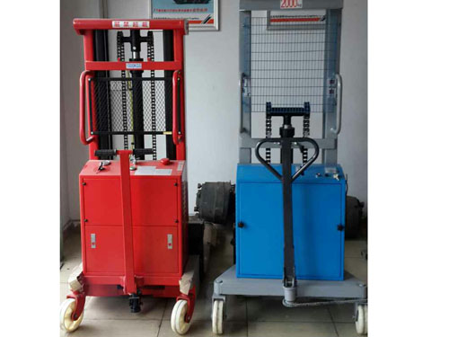 江門(mén)手推叉車租賃