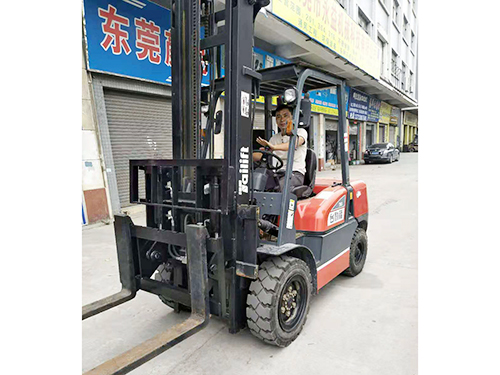 萬(wàn)江東莞叉車租賃